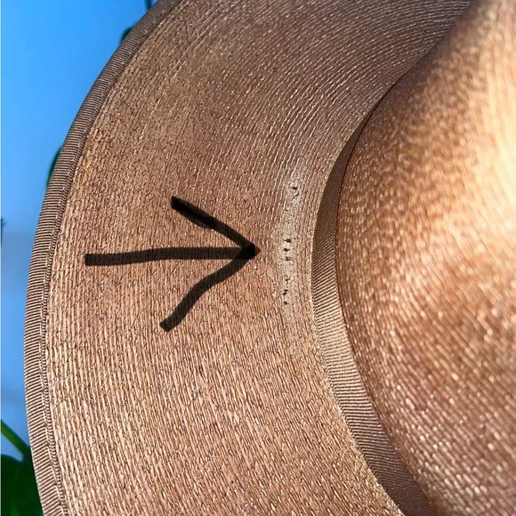 Straw hat - Picture 6 of 10